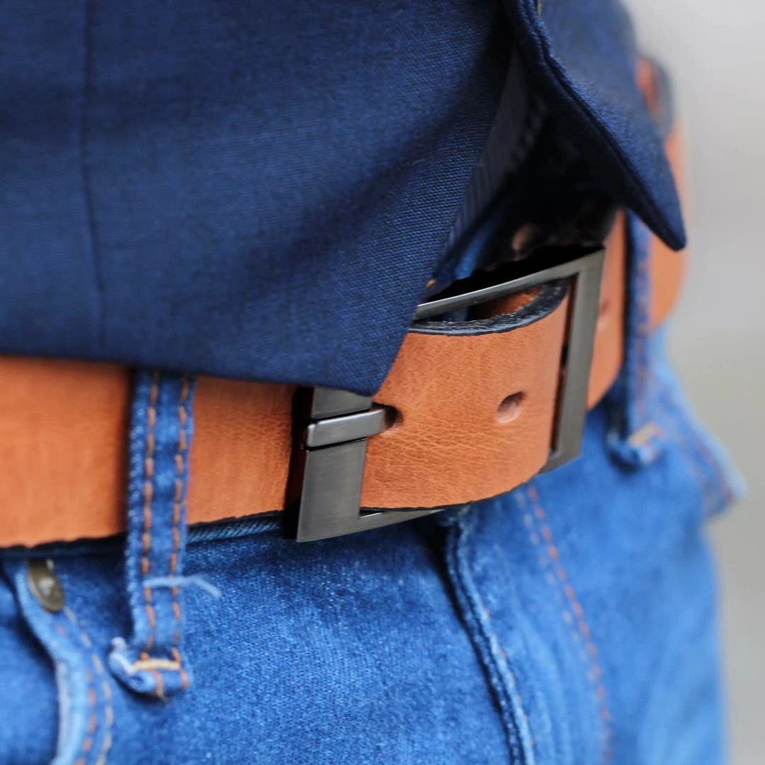 BSWK Ceinture Moderne En Cuir Brun Clair 4 BSWK Ceinture Moderne En Cuir Brun Clair – Image 4