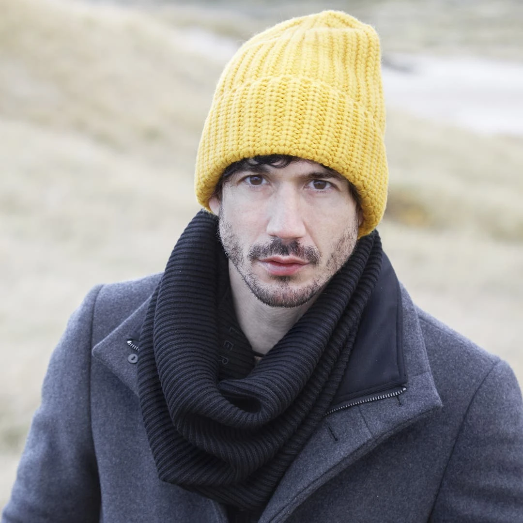 Fawler Bonnet Jaune à Grosses Mailles Fee Montagna 2 Fawler Bonnet Jaune à Grosses Mailles Fee Montagna – Image 2