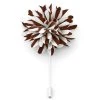 Warren Asher Boutonnière à Fleur Blanche Et Marron