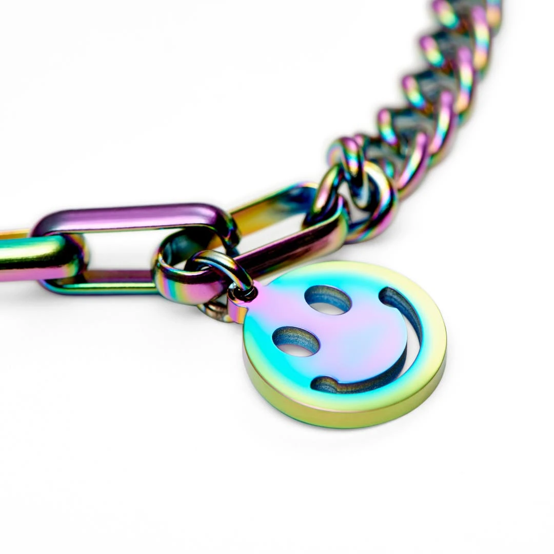 Lucleon Bracelet Amager Clarke Arc-en-ciel à Maille Torsadée Et Maille Gourmette Avec Pendentif Smiley 3 Lucleon Bracelet Amager Clarke Arc-en-ciel à Maille Torsadée Et Maille Gourmette Avec Pendentif Smiley – Image 3