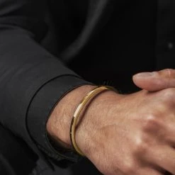 Lucleon Bracelet Manchette Doré à Profil étroit -Boutique Trendhim gold7e59df786b94f71eaa1c7fcdab995e9d 2