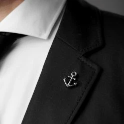 Warren Asher Boutonnière Polie Ancre -Boutique Trendhim rel megashoot lapel pins 10983 1