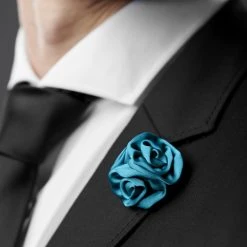 Warren Asher Boutonnière à Fleur De Rose Bleue -Boutique Trendhim rel megashoot lapel pins 11025 12