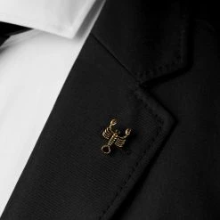 Warren Asher Broche Dorée "Le Homard" 7 Warren Asher Broche Dorée "Le Homard" -Boutique Trendhim rel megashoot lapel pins 11469 1