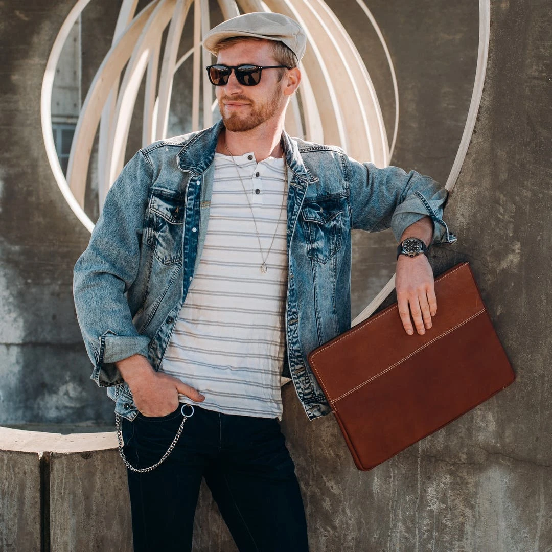 Waykins Lunettes De Soleil Noir & Brun Wade Walden 6 Waykins Lunettes De Soleil Noir & Brun Wade Walden – Image 6