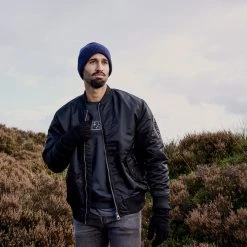 Fawler Hiems | Bonnet Bleu Marine à Revers En Laine Recyclée -Boutique Trendhim ste hiems scarves hats and gloves collection 26410 26436 bj rn 1x1 2