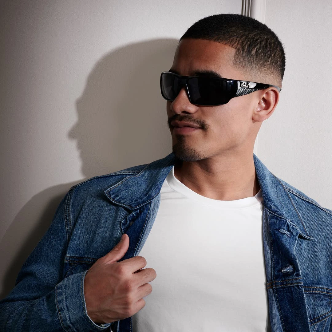 Moody Mason Lunettes De Soleil Polarisées Mick Noires Et Grises - Catégorie 3.5 4 Moody Mason Lunettes De Soleil Polarisées Mick Noires Et Grises - Catégorie 3.5 – Image 4